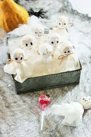 Diy Halloween Sussigkeiten Verpackung Als Geist Halloween Sussigkeiten Sussigkeiten Verpackung Halloween Deko Tur