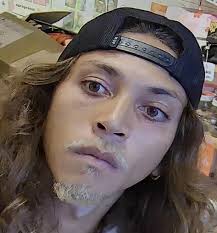 A 24-year-old former Bank of Hawaii teller is indicted for allegedly  embezzling more than $40,000 from bank customers. ⬇️