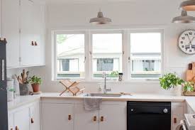 Kitchen Of The Week A New Zealand Blogger S 600 Diy Remodel Budget Kitchen Remodel Diy Kitchen Remodel White Kitchen Appliances