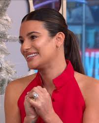 Lea Michele talks 'Scream Queens' reboot, gives hula dancing lessons