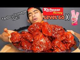 B3rbahaya Buka Puasa Makan 12 Ayam Richeese Level 60 Pake 2 Botol Saos Samyang Youtube Makanan Ayam