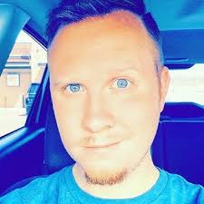 Steven Eslick's Instagram, Twitter & Facebook