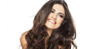 If you have oily hair, you probably find that you want to shampoo your hair almost every day. 6 Ways To Manage Greasy Hair At Home Thehealthsite Com