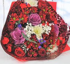 Check spelling or type a new query. Homeland Florists Large Bouquet Fresh Flowers Delivered Luxury Red Purple Blooms Next Uk Delivery 7 Days A Week Handwritten Gift Card S Amazon Co Uk Garden Outdoors