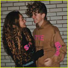 Born in 1999 in california, jack grew up in pennsylvania, alongside his parents. Why Don T We Singer Jack Avery Welcomes First Child With Girlfriend Gabriela Celebrity Babies Gabriela Gonzalez Jack Avery Lavender Avery Why Don T We Just Jared Jr