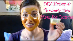 diy manuka honey and turmeric face mask