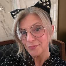 Kelly MacFarland: Comedy Den Summer Series!