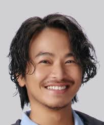 Johnny Yang (楊銘威)