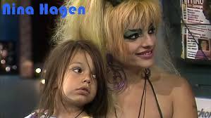 Cuckoo": Hunter Schafer und Marton Csokas im Interview