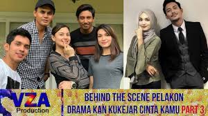 Alma hakim (alma) berkahwin dengan mukramin raiyan (ray). Mengintip Kegembiraan Pelakon Drama Kan Kukejar Cinta Kamu Behind The Scene Part 3 Youtube
