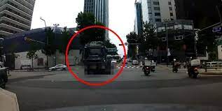 이 곳에서 진행한 '행복한 사고: 4rmk5whd7upb4m
