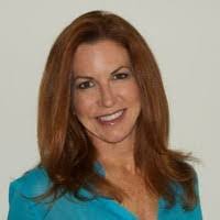 Shari Jacobson's Instagram, Twitter & Facebook