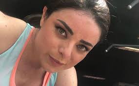 Violeta isfel (born violeta isfel garma garcía on june 11, 1985 in mexico city, d.f., mexico), is a mexican actress and singer. Quien Es Raul Bernal El Esposo De Violeta Isfel