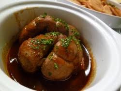 Je vous laisse découvrir la recette pour les rognons de veau sauce moutarde amora. Rognons De Veau Grilles Comme Au Marche De Lyon Recettes Et Terroirs