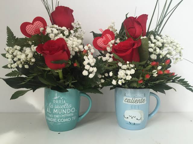 Tazas frase y flores | FLORES LA PLAZA. Teléfono 985 811 511 / Consultar  existencias de flor y planta natural antes de realizar pedido
