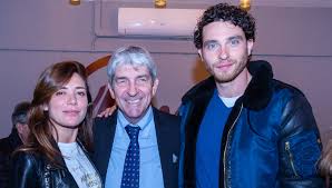 Migliaia i messaggi di cordoglio per la scomparsa di pablito. Folla Di Vip Per L Apertura Di Polpetta A Trastevere Guest Star Paolo Rossi
