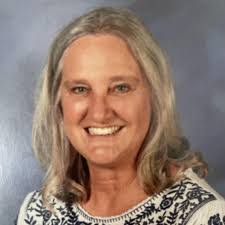 Sandra Moeller's Instagram, Twitter & Facebook