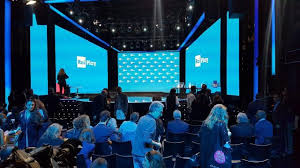 Rai 1 hd in diretta streaming visibile dall'italia e dall'estero | canale tv | live online | webtvhd.com. Vivaraiplay Fiorello Conferenza Stampa Diretta Rai 1 Rai Play