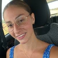 Alyssa Richter's Instagram, Twitter & Facebook