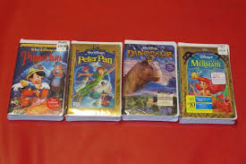 Walt Disney Film Lot Of 4 Vhs All Sealed Pinocchio Little Mermaid Peter Pan Di Disney Films Walt Disney Peter Pan Mermaids