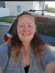 A single mom looking to date again