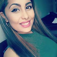 Miriam Serna (@miriliz7)