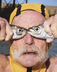 Apparently, if you can see a fish, you're left-brained, and if you can see  a plane, you're right-brained. What do you see? Check the first comment for  meaning 👇