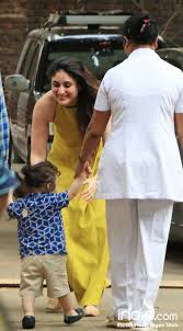 Pin By Luhar Bhagyashree On Family Inshaallah Kareena Kapoor Kareena Kapoor Pics Veere Di Wedding