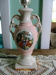 Vintage 1940s 1950s Neo Classical Urn Style By Ourvintagehouse 14 00 Ceramic Lamp Antique Lamps Vintage Ceramic