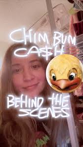 Aquí un pequeño behind the scenes de como fue que grabé mi ultima canción  parodia “CHIM BUM CASH”! , Básicamente lo hago todo igual que … ciertos  políticos…