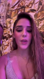 Agata Walislewska Live