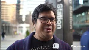 MetroLIVE: David Thong Performance at Rosslyn Station