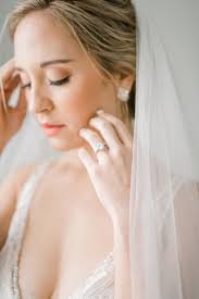 Simple & Serene Coral Bridal Inspiration