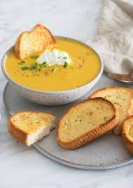 Pumpkin Soup With Garlic Bread Best Soup Recipes Quiche Recipes Easy Biscuit Recipes Dinner