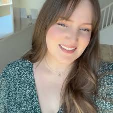 Kimberly Spradley's Instagram, Twitter & Facebook