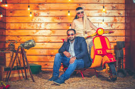 Best Place For Pre Wedding Photoshoot In Hyderabad Pre Wedding Photoshoot Wedding Photoshoot Wedding Couples Photography