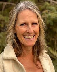 Cara Pederson's Instagram, Twitter & Facebook