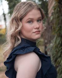 New portraits and headshots for the lovely Ms. Madison Juneau!! She is a  studio and SAI sister and I'm so proud of her! So much love for you, sweet  girl!!!