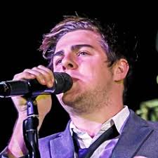 Stream tom roe music