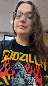 My DD doesn't want me to wear my new shirt to the movies. 😂😩