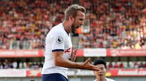 When i was lacing my up boots for my first start in the north london derby back in 2015, i had a flashback to when i was 11, playing against arsenal's youth team. Ten Out Of Ten For Derby King Kane