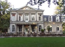 Waregem heeft heel wat te bieden, je vindt vast en zeker je ding in het uitgebreide aanbod dat indien gewenst op ieders maat wordt uitgewerkt. 15 Best Things To Do In Waregem Belgium The Crazy Tourist