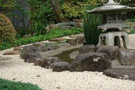 Decomposed granite, or dg, is made up of granite aggregates a 1/4 or smaller. The Surprising Beauty Of Decomposed Granite