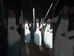 عن أبي سعيدٍ الخُدريِّ رَضِيَ اللهُ عنه، أنَّ رسولَ اللهِ صلَّى اللهُ عليه وسلَّم قال: 4Ø¯Ù‚Ø§ÙŠÙ‚ Ù…Ù† Ø§Ù„Ø§Ø¨Ø¯Ø§Ø¹ ÙØ±Ù‚Ø© Ø§Ù„Ø¹Ø¨Ø§Ø³Ø§Ø¨ Youtube