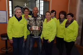 Traditioneller neujahrs rock in der harley garage wallau, zum bereits 17 mal trafen sich unsere rockfans. Motorradclub Unterstutzt Platte