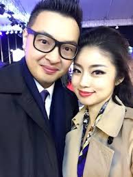 ファンデーションを使った「couple」の人気ファッションコーディネート