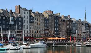 Tripadvisor has 98,902 reviews of honfleur hotels, attractions, and restaurants making it your best honfleur resource. Le Havre Seefahrer Romantik In Honfleur