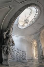 Staircase Le Louvre Paris In 2020 Art And Architecture Architecture Abandoned Places