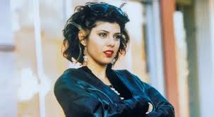 Mona Lisa Vito from My Cousin Vinny | CharacTour