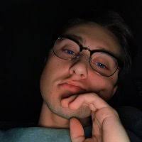 Riley Woods (@_rileywoods_)